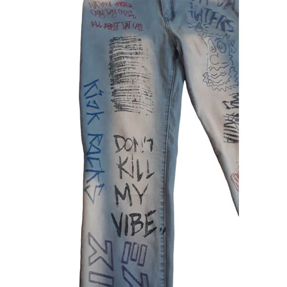 Blue Topic Womens Girls Teen Denim Graphic Stretch Blue Jeans Size 15/16 - Picture 3 of 6